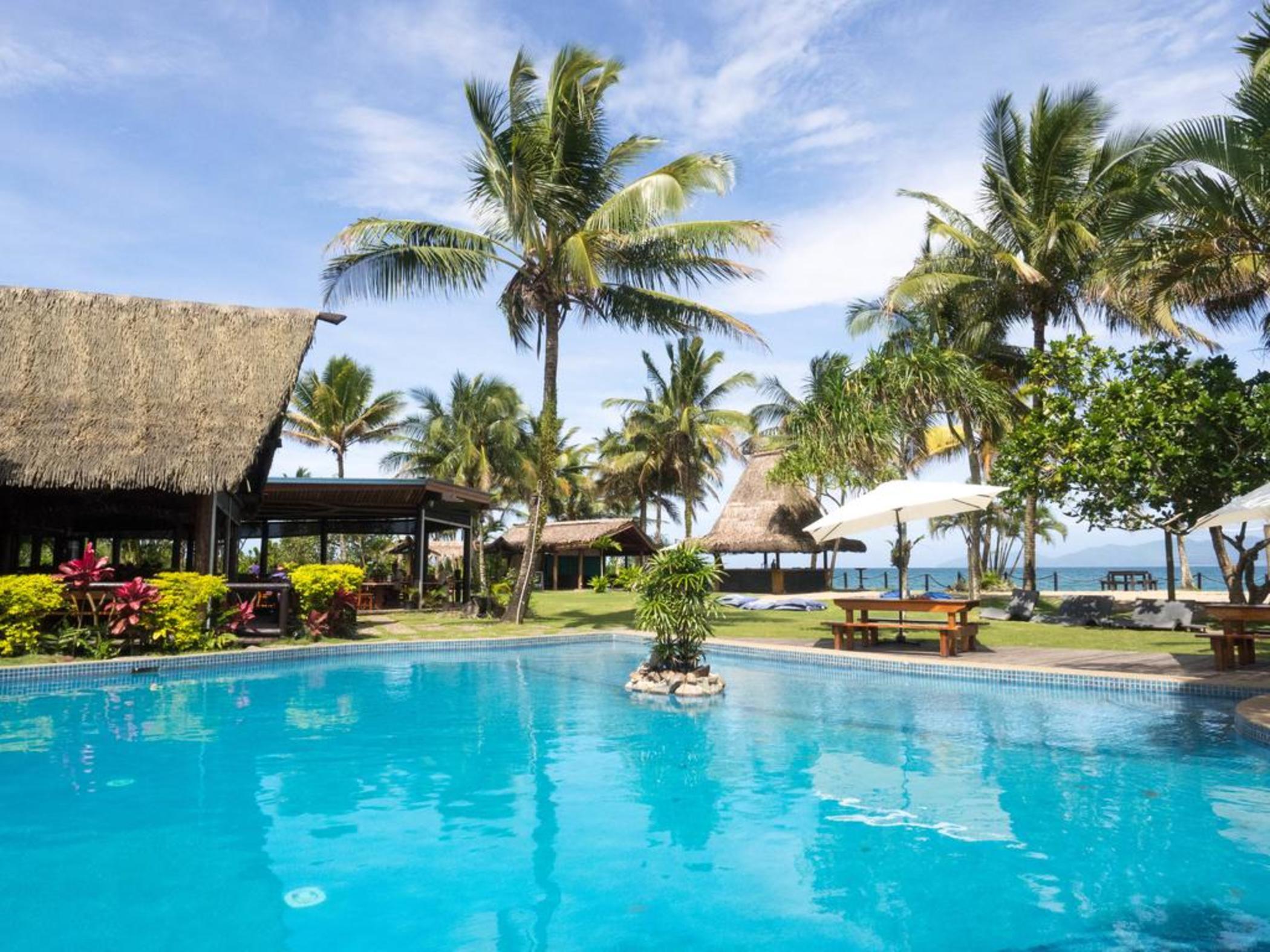 Uprising Beach Resort Pacific Harbour Eksteriør bilde